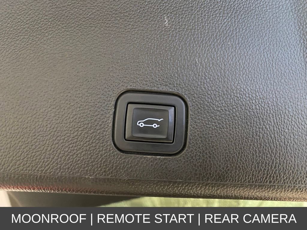 Used 2016 Cadillac SRX Luxury image 31