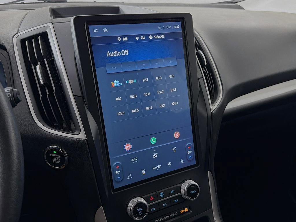 Used 2024 Ford Edge SEL image 16