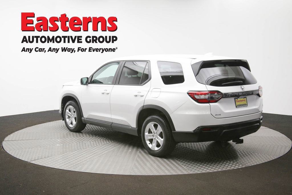 Used 2023 Honda Pilot LX image 64