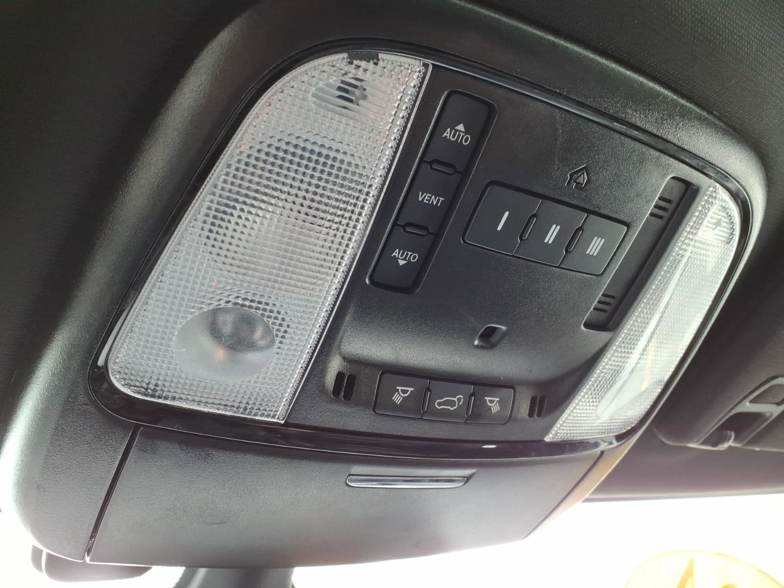 Used 2024 Dodge Durango GT image 26