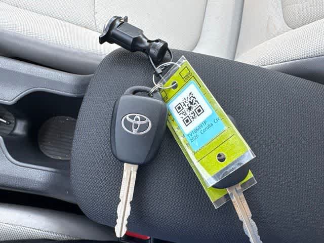 Used 2026 Toyota Corolla Cross L FWD image 25