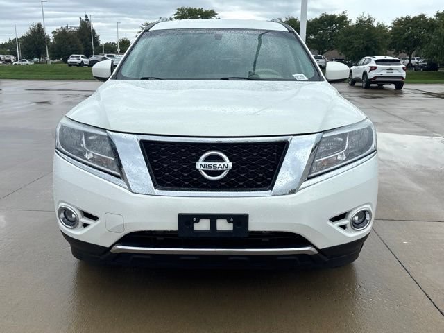 Used 2013 Nissan Pathfinder SL w/ Trailer Tow Pkg AWD/4WD image 3