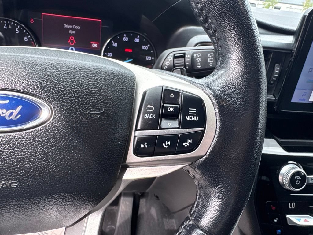 Used 2021 Ford Explorer Limited w/ Hybrid Equipment Group 310A RWD image 16