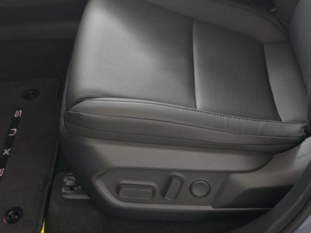 New 2026 Lexus ES 500e w/ Convenience Package AWD/4WD image 27
