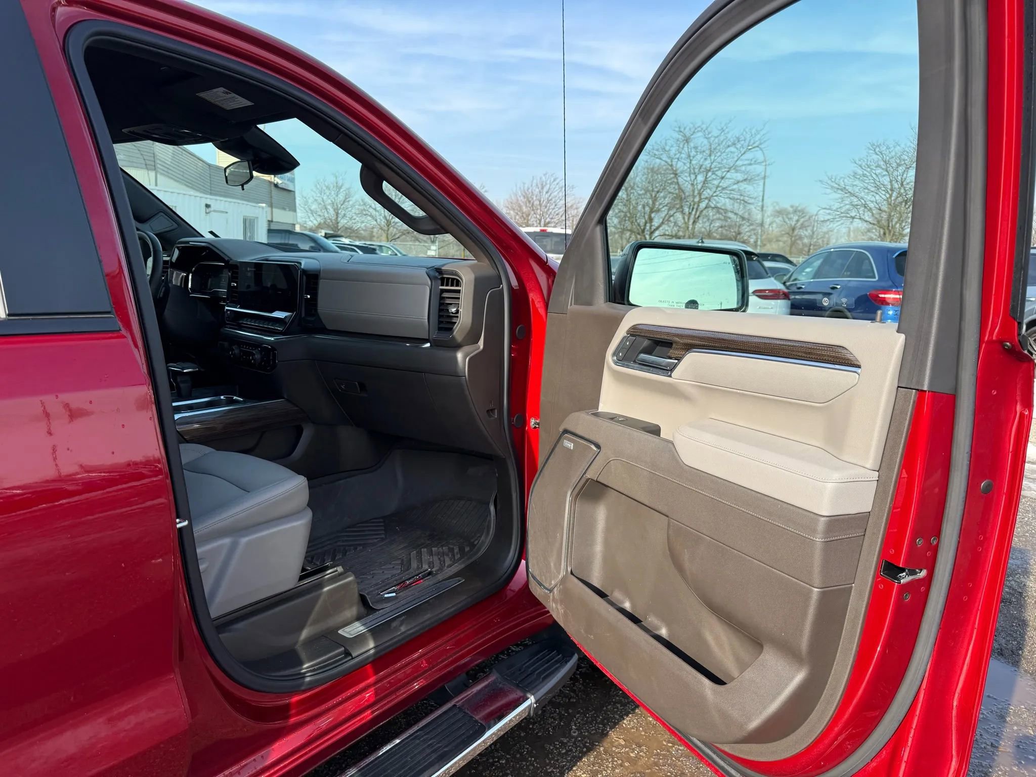Used 2025 Chevrolet Silverado 1500 RST image 60