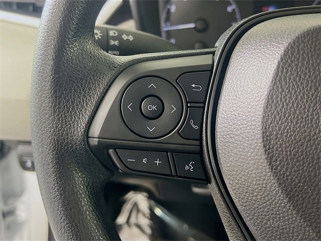 Used 2025 Toyota Corolla LE image 16