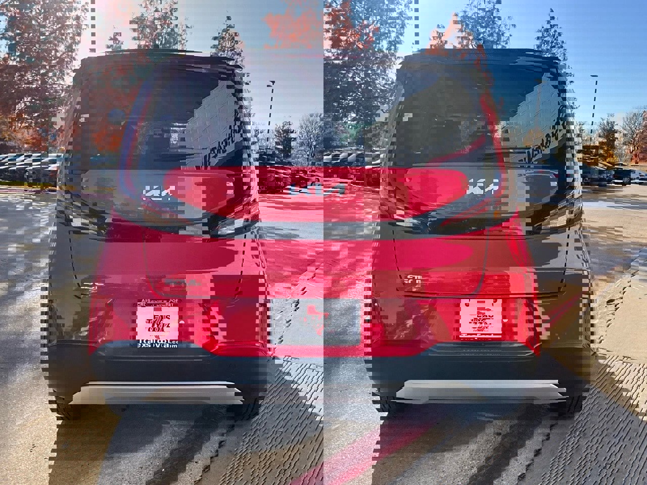 Used 2025 Kia Soul LX w/ LX Technology Package image 7