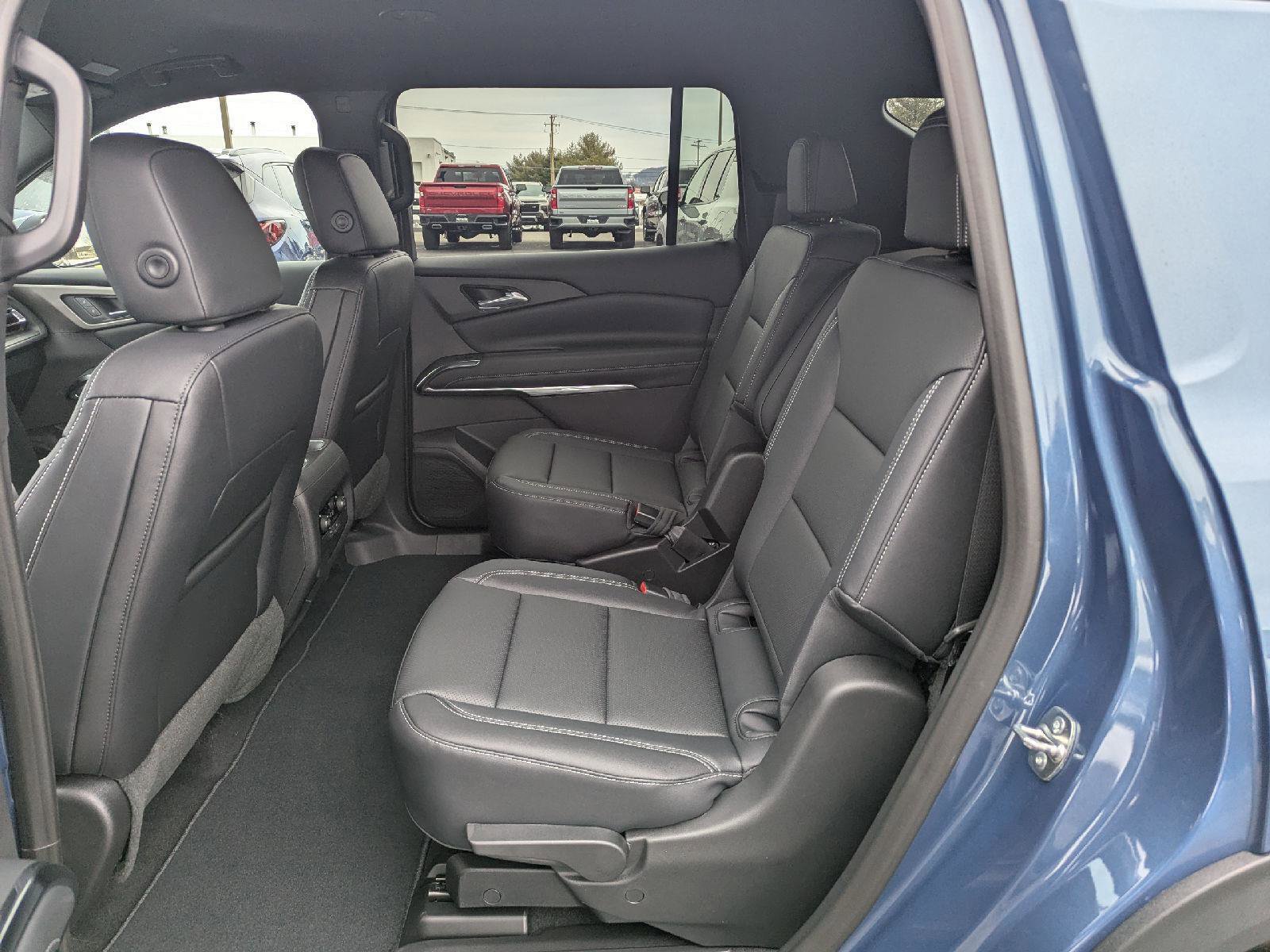 New 2026 Chevrolet Traverse LT w/ Midnight/Sport Edition image 49