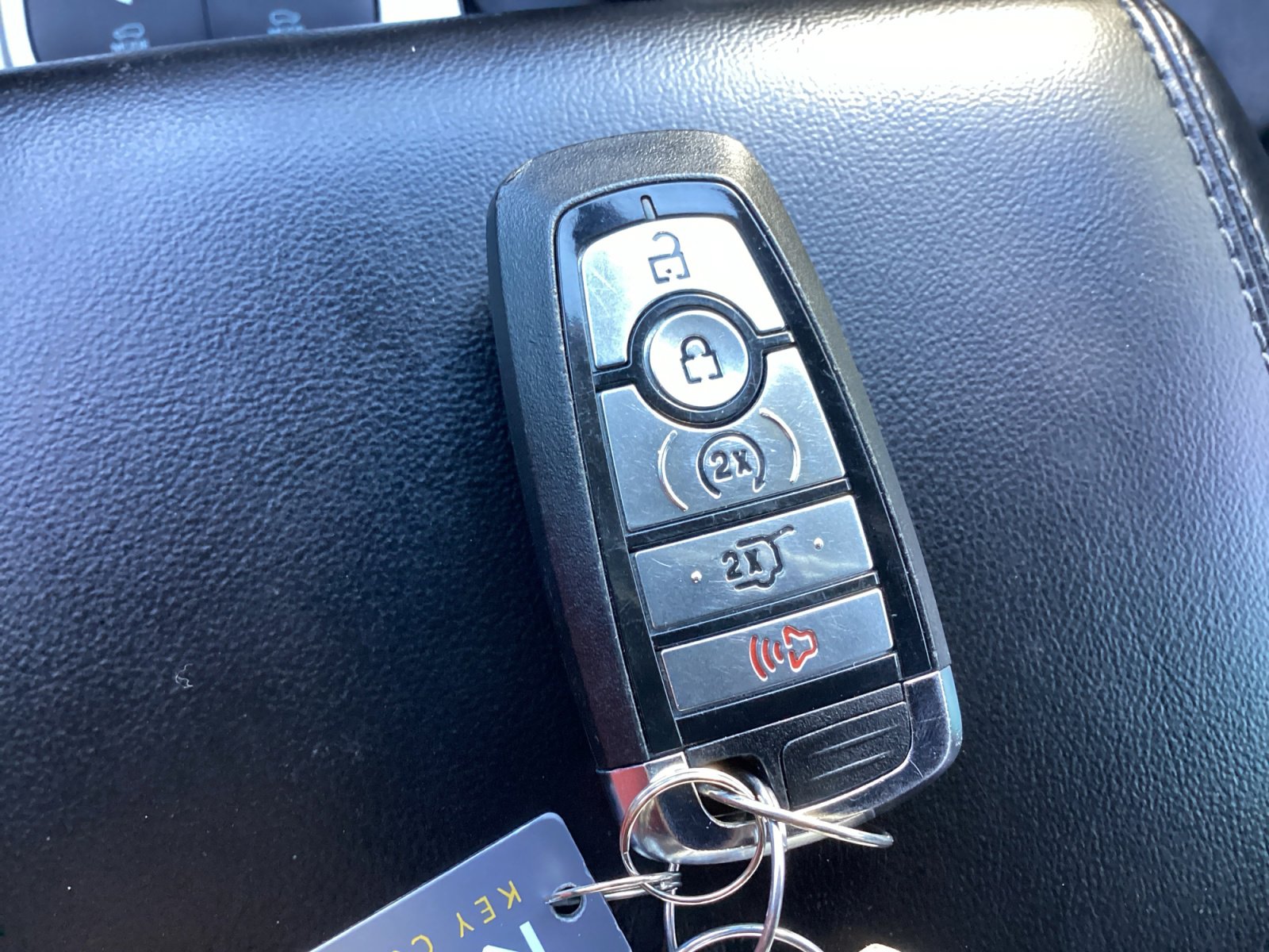 Used 2023 Ford Explorer XLT w/ Equipment Group 202A image 39