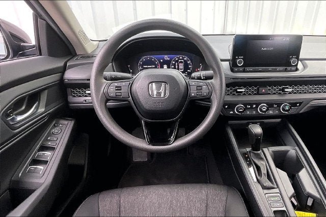 Certified 2025 Honda Accord SE image 5