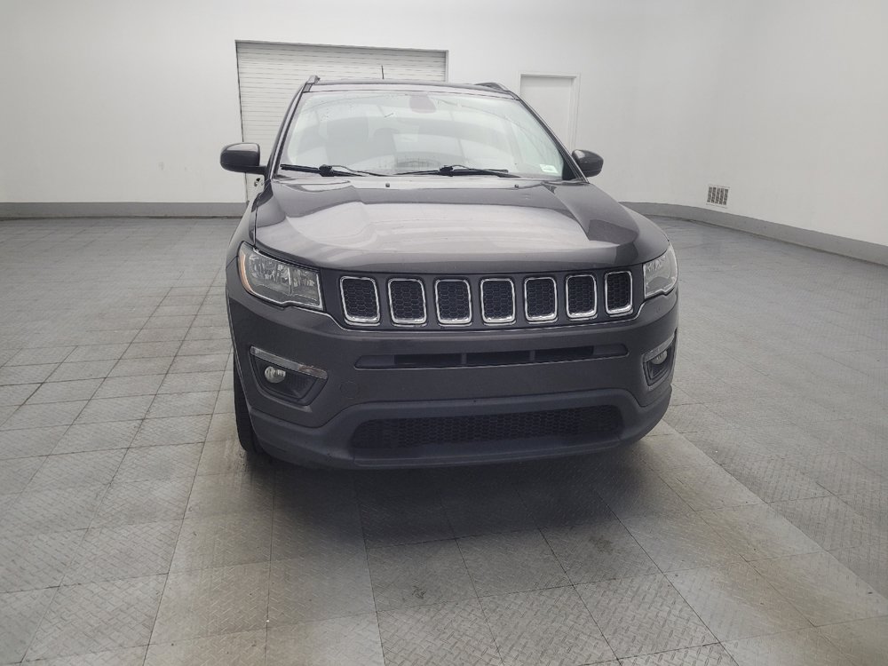 Used 2017 Jeep Compass Latitude w/ Popular Equipment Group FWD image 14