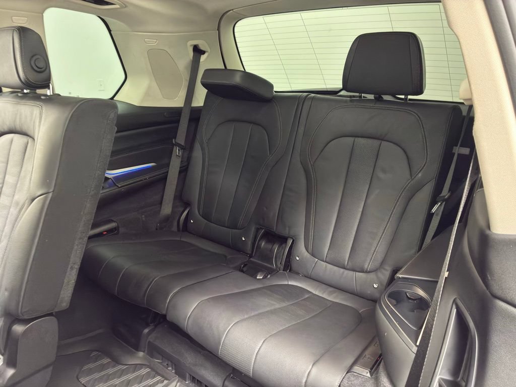 Used 2019 BMW X7 xDrive50i w/ Premium Package AWD/4WD image 52