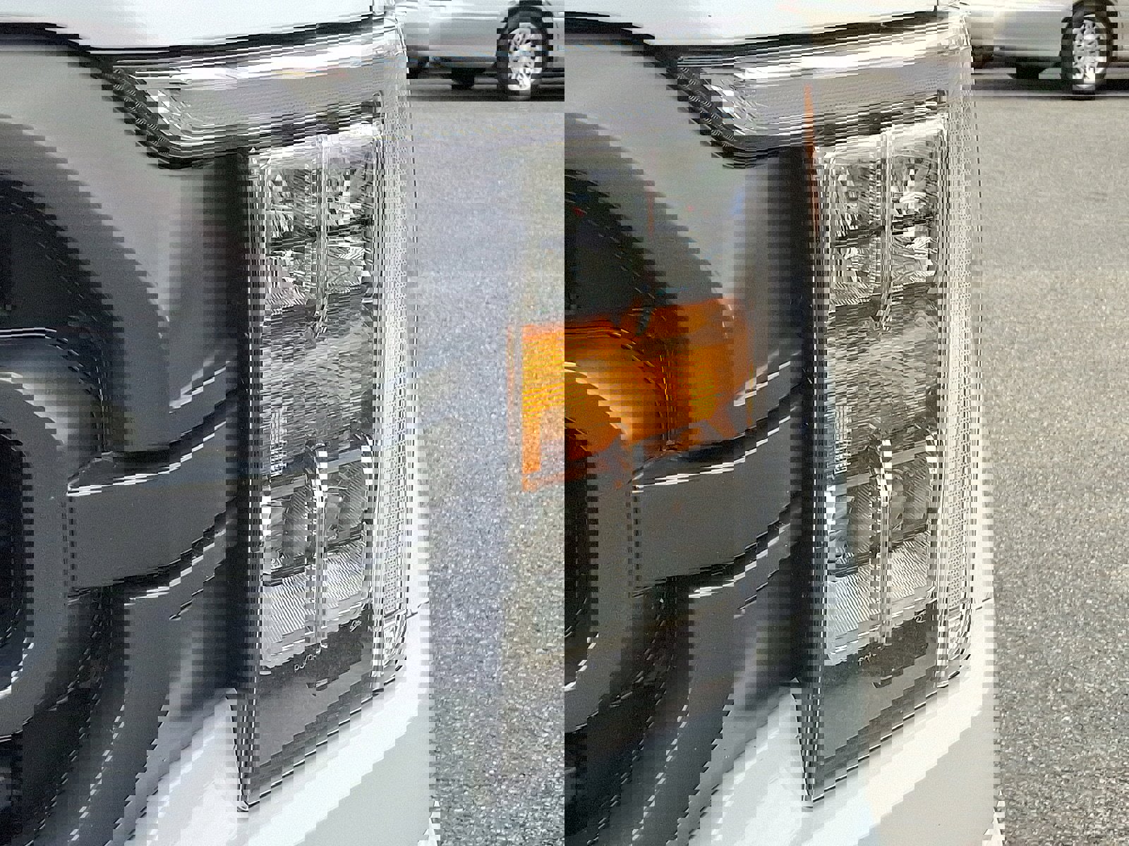 Certified 2022 Ford F150 XLT w/ Equipment Group 302A High image 9