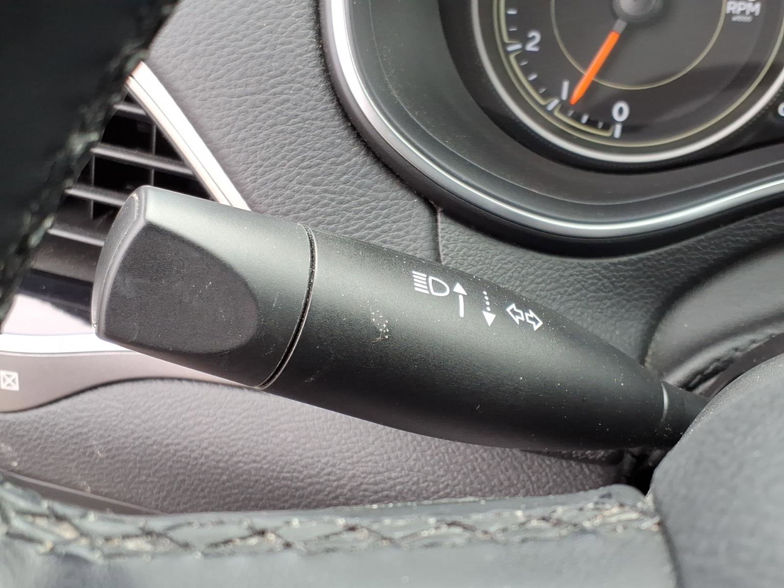 Used 2020 Jeep Cherokee Limited AWD/4WD image 19