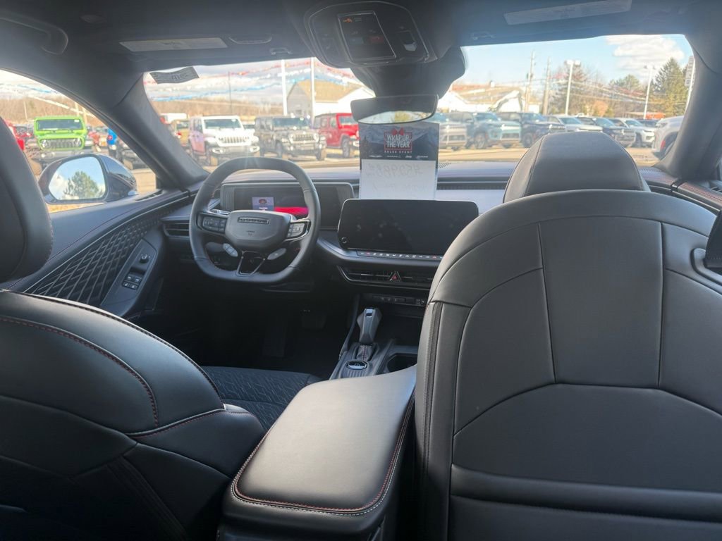 New 2025 Dodge Charger R/T w/ Sun & Sound Package image 21