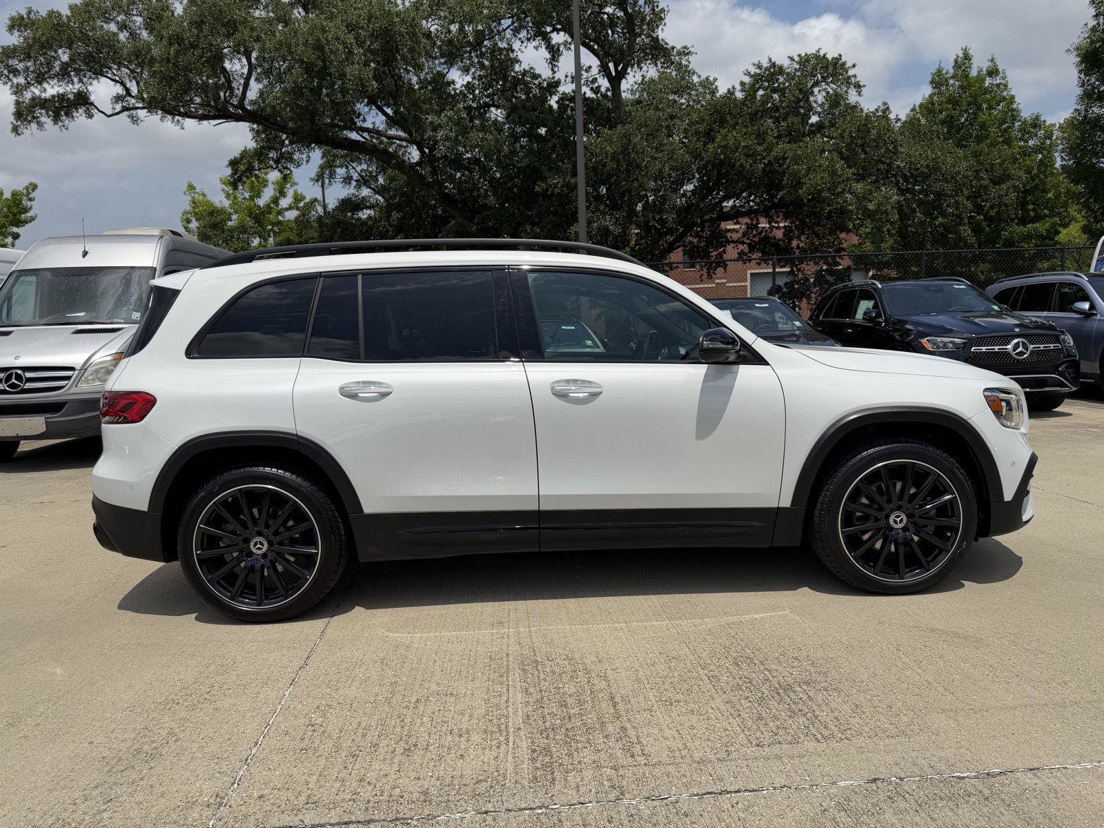 Certified 2022 Mercedes-Benz GLB 250 image 27