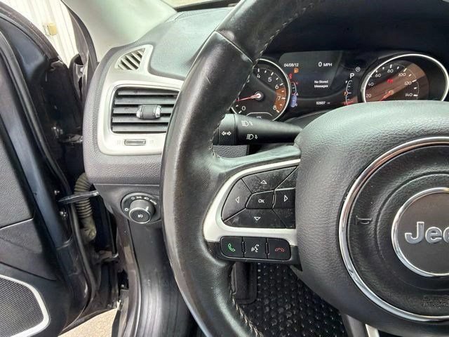 Used 2018 Jeep Compass Latitude w/ Popular Equipment Group AWD/4WD image 17