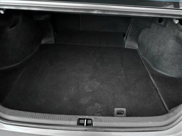 Used 2024 Toyota Camry SE FWD image 8