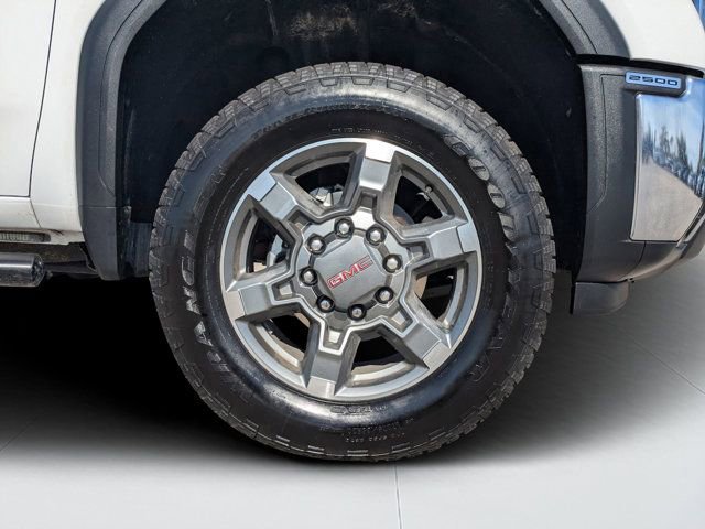 Used 2025 GMC Sierra 2500 SLE w/ SLE Value Package; image 12