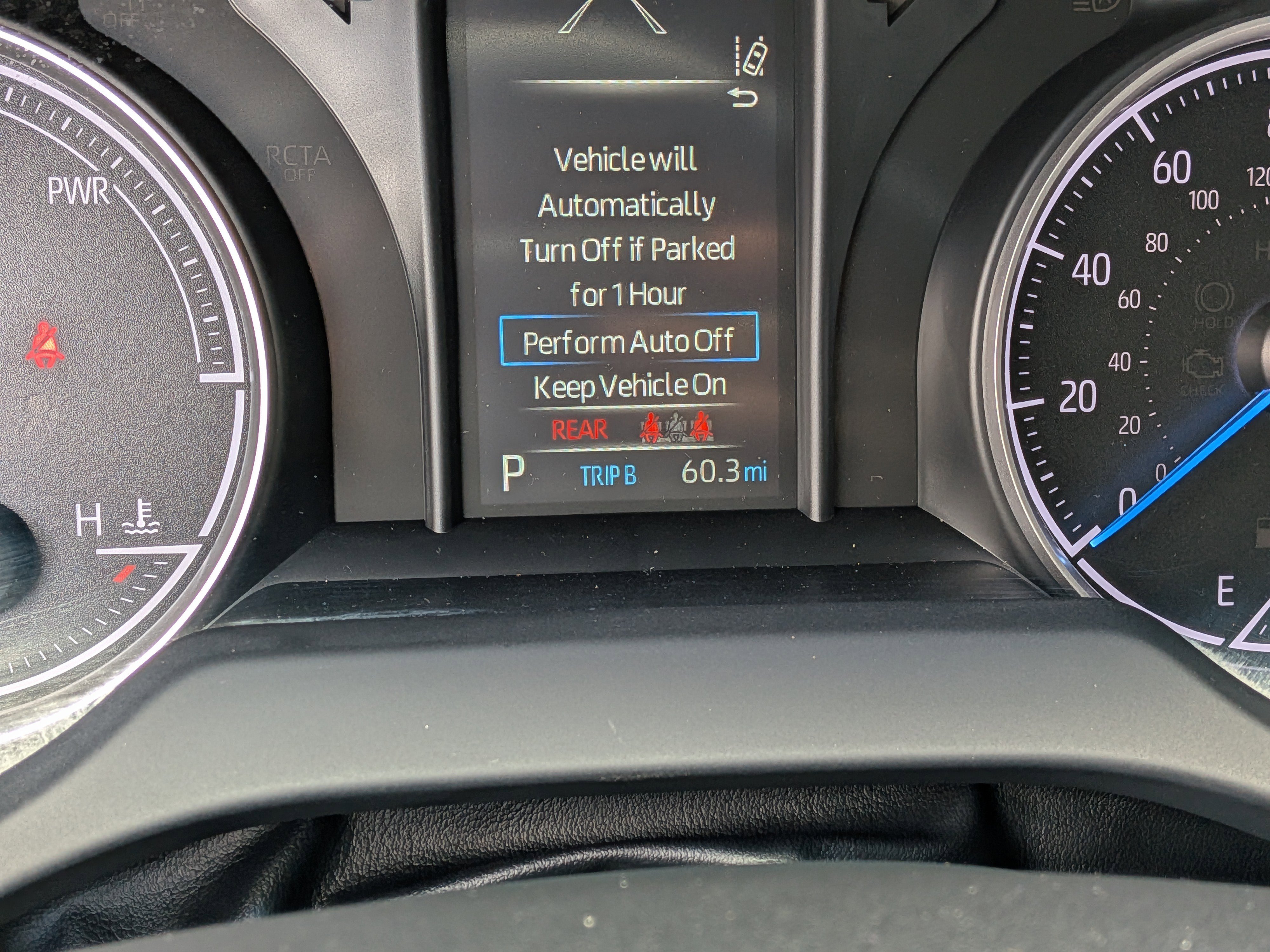 Used 2021 Toyota Venza LE image 30