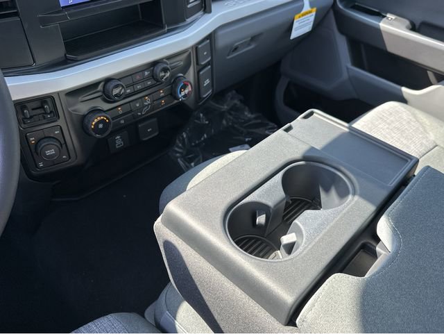 New 2025 Ford F250 XLT image 23