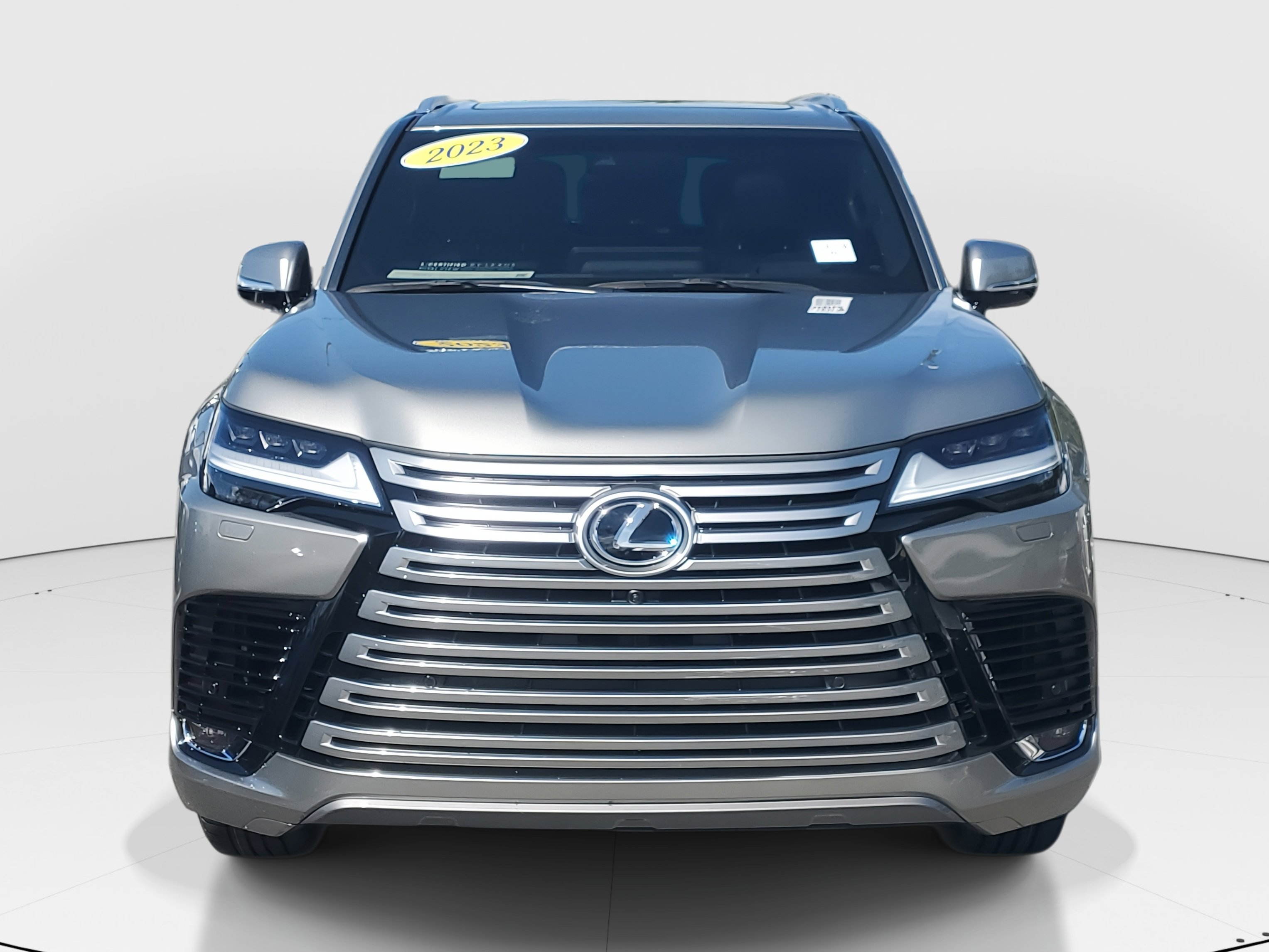 Used 2023 Lexus LX 600 4WD w/ Ultra Luxury Package image 3