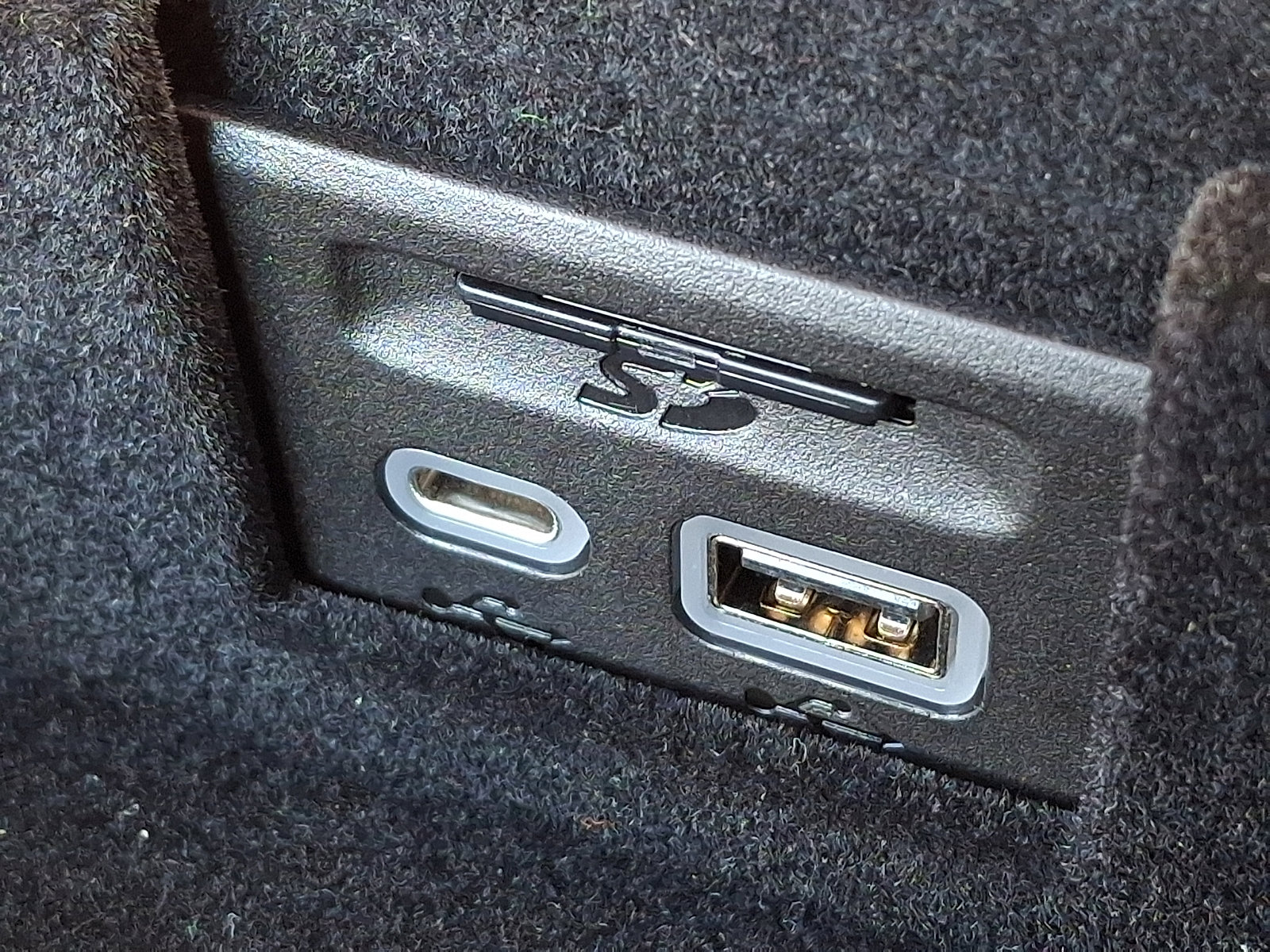 Certified 2023 Cadillac XT5 Sportv w/ Technology Package image 34