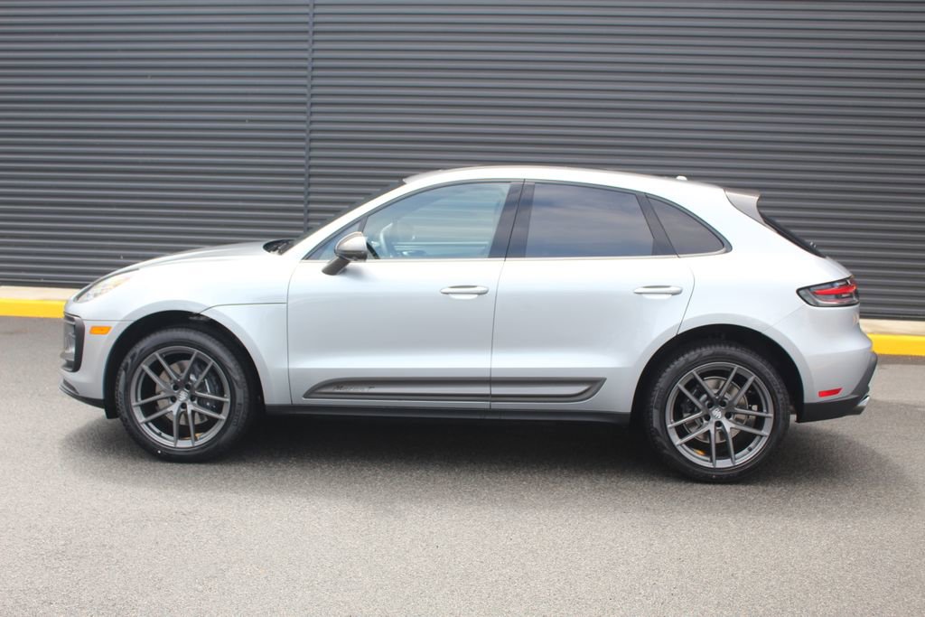 New 2026 Porsche Macan Turbo AWD/4WD image 2