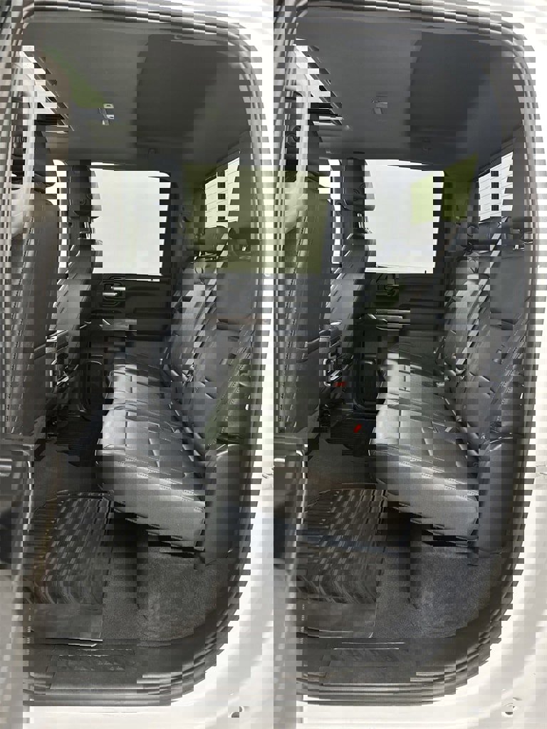 Used 2022 Chevrolet Silverado 2500 LTZ w/ LTZ Plus Package image 30