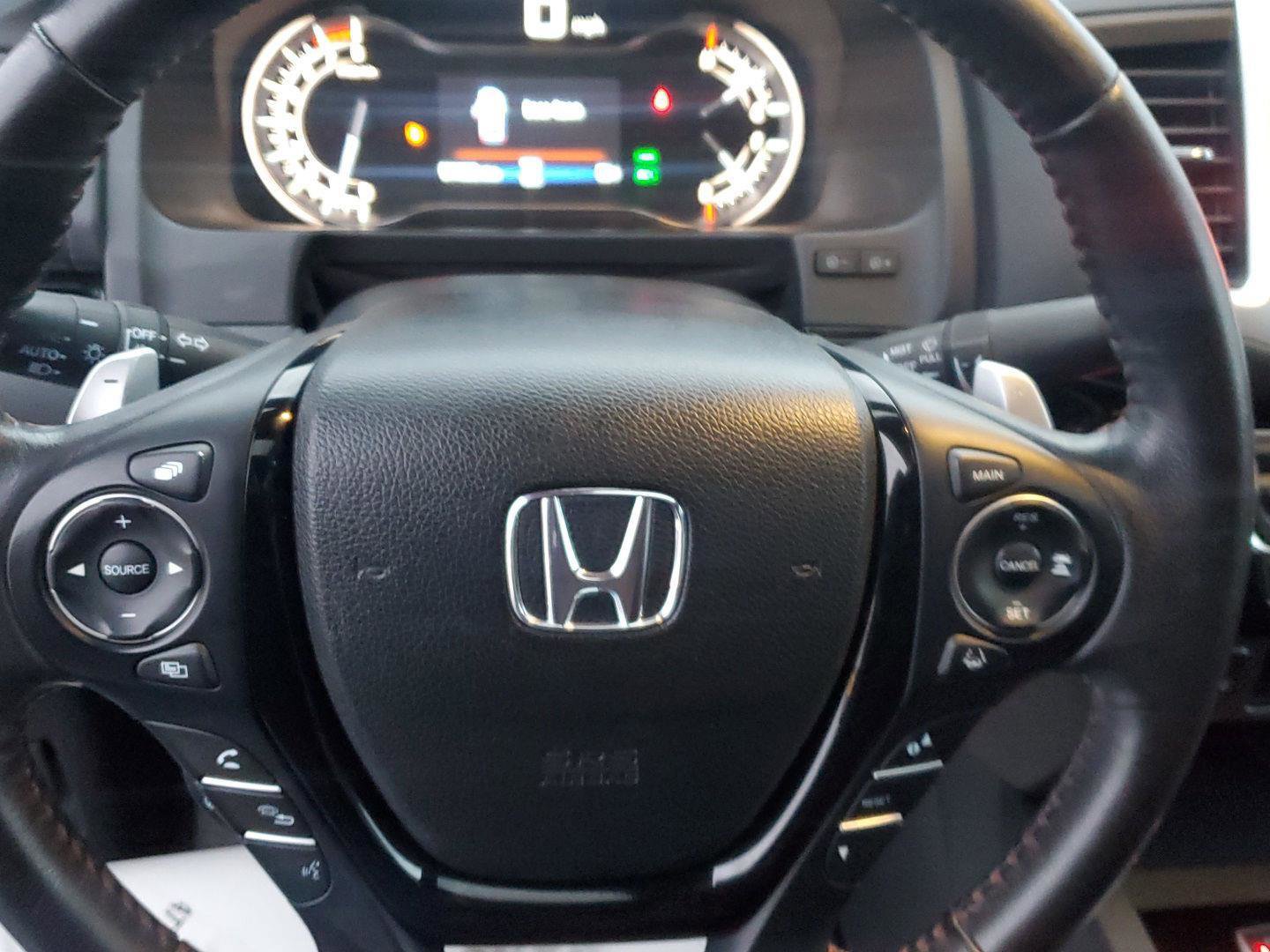 Used 2020 Honda Ridgeline Black Edition image 17