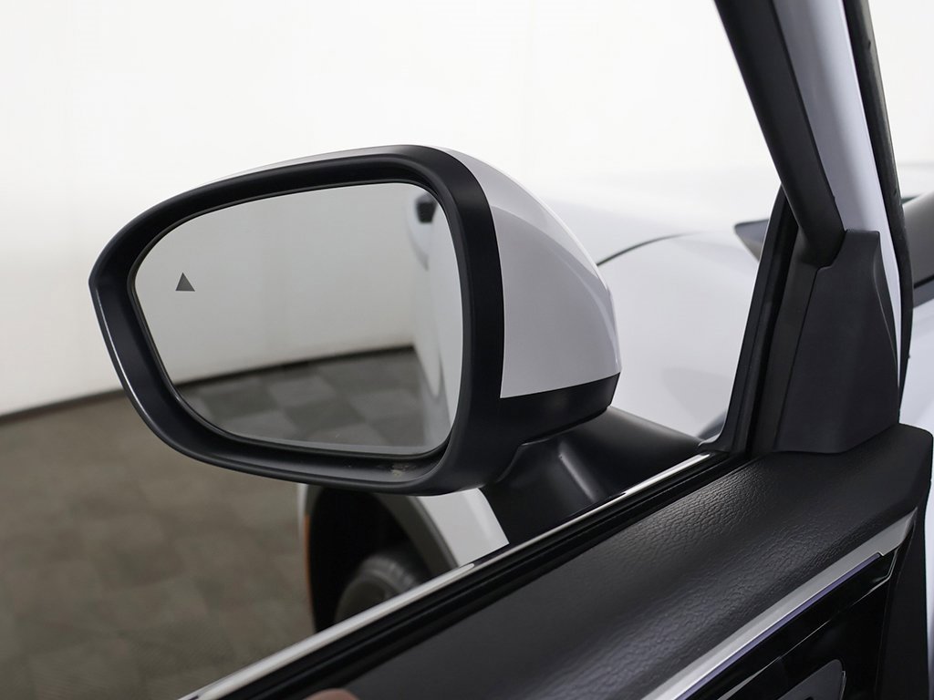 New 2025 Mitsubishi Outlander SEL image 39