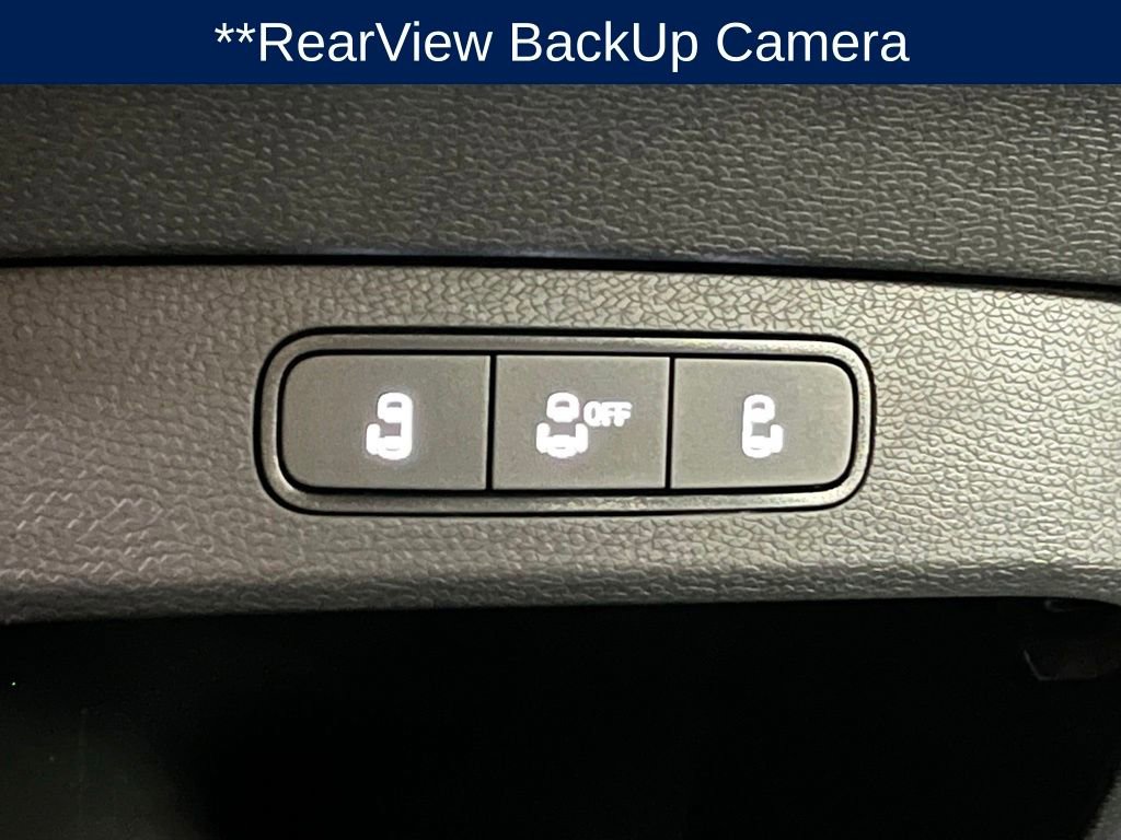 Used 2025 Volkswagen ID. Buzz Pro S RWD image 9