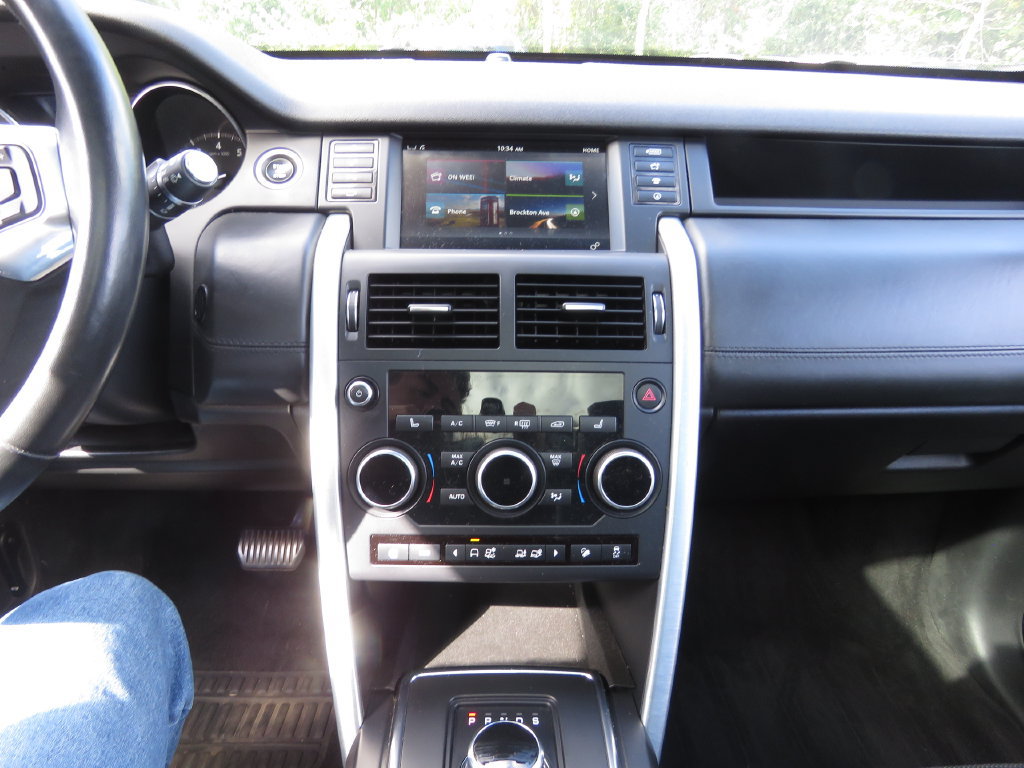 Used 2019 Land Rover Discovery Sport HSE Luxury AWD/4WD image 27