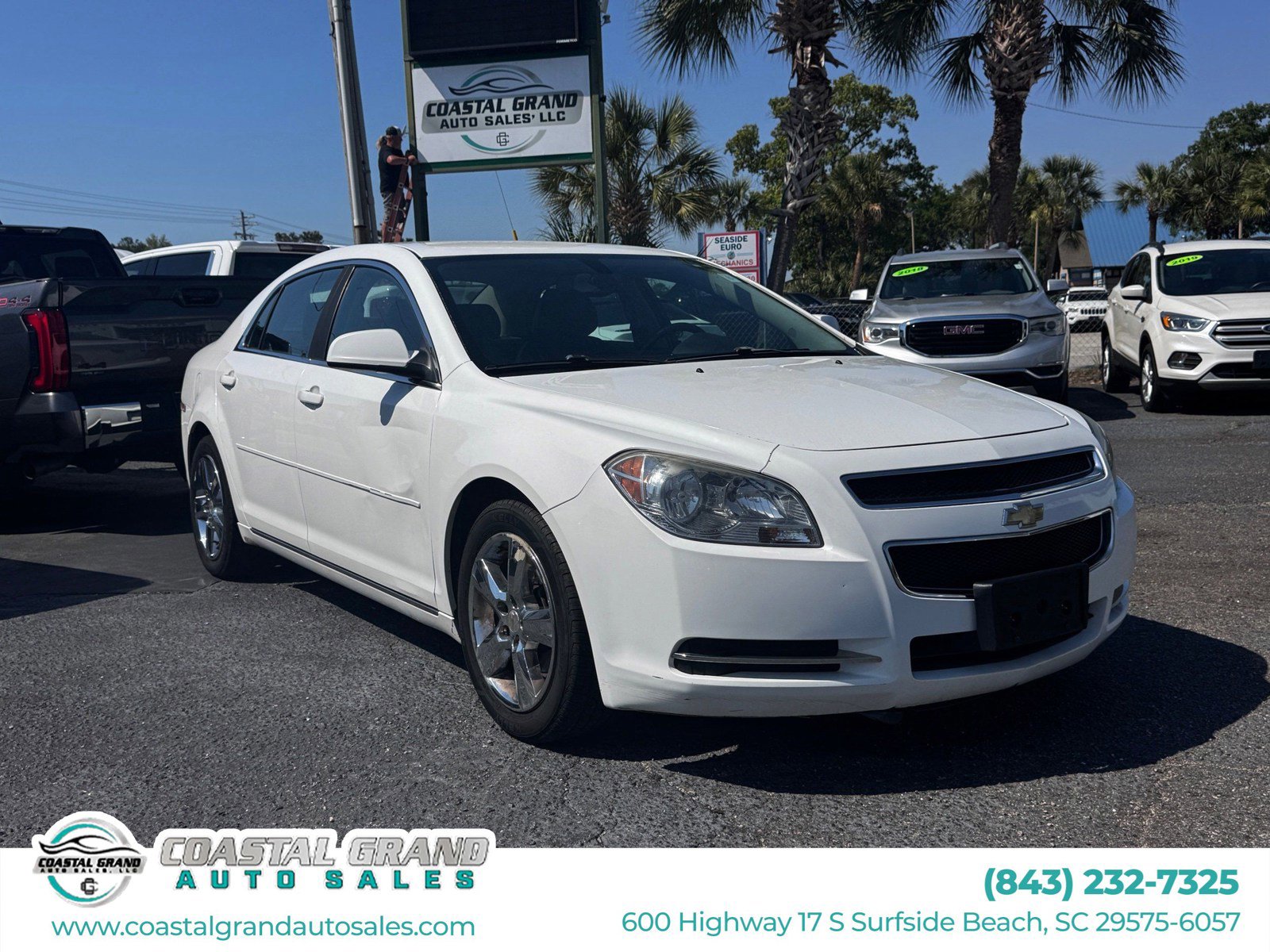 Used 2011 Chevrolet Malibu LT FWD image 1