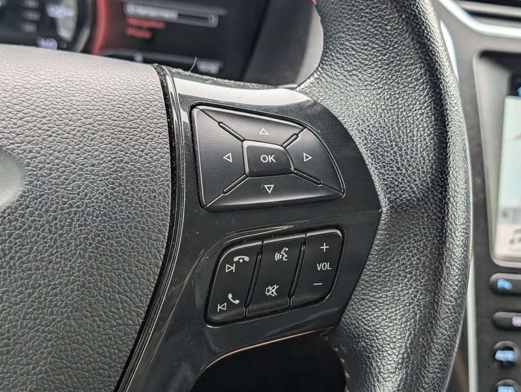 Used 2019 Ford Explorer Sport AWD/4WD image 16