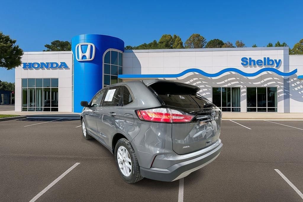 Used 2024 Ford Edge SEL AWD/4WD image 6