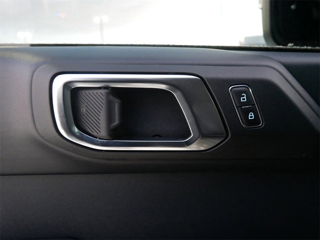 Used 2024 Ford Bronco Raptor w/ Interior Carbon Fiber Pack 6 image 13