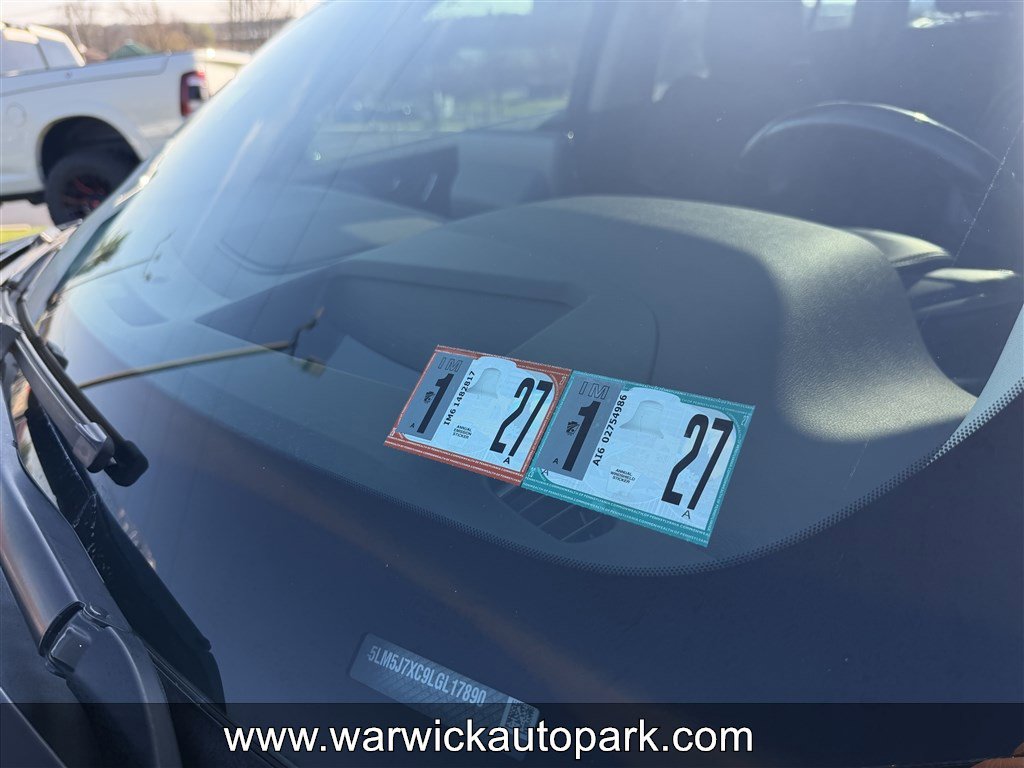 Used 2020 Lincoln Aviator Reserve w/ Equipment Group 202A image 18