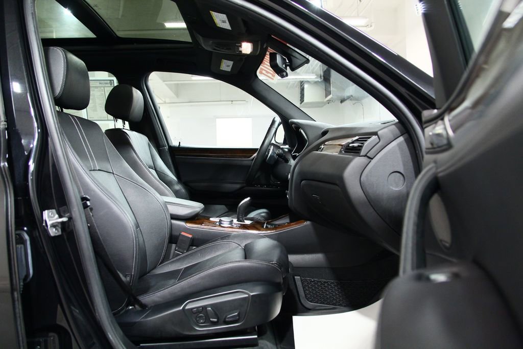 Used 2017 BMW X3 xDrive35i image 23