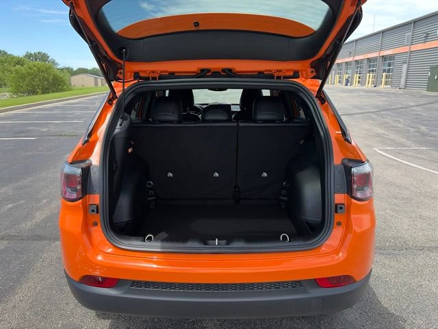 New 2026 Jeep Compass Latitude AWD/4WD image 5