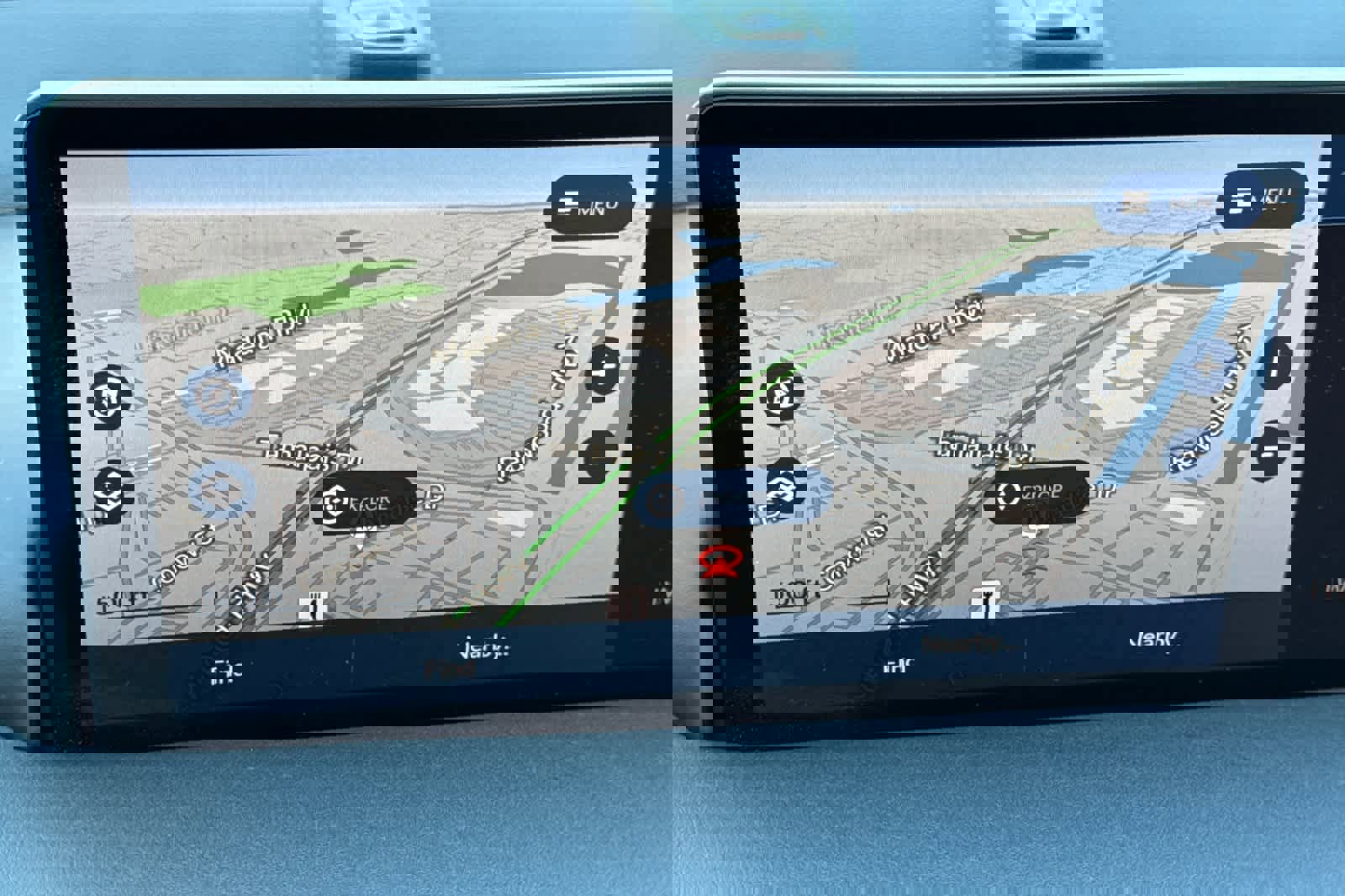 Certified 2025 Acura TLX w/ Technology Package image 17