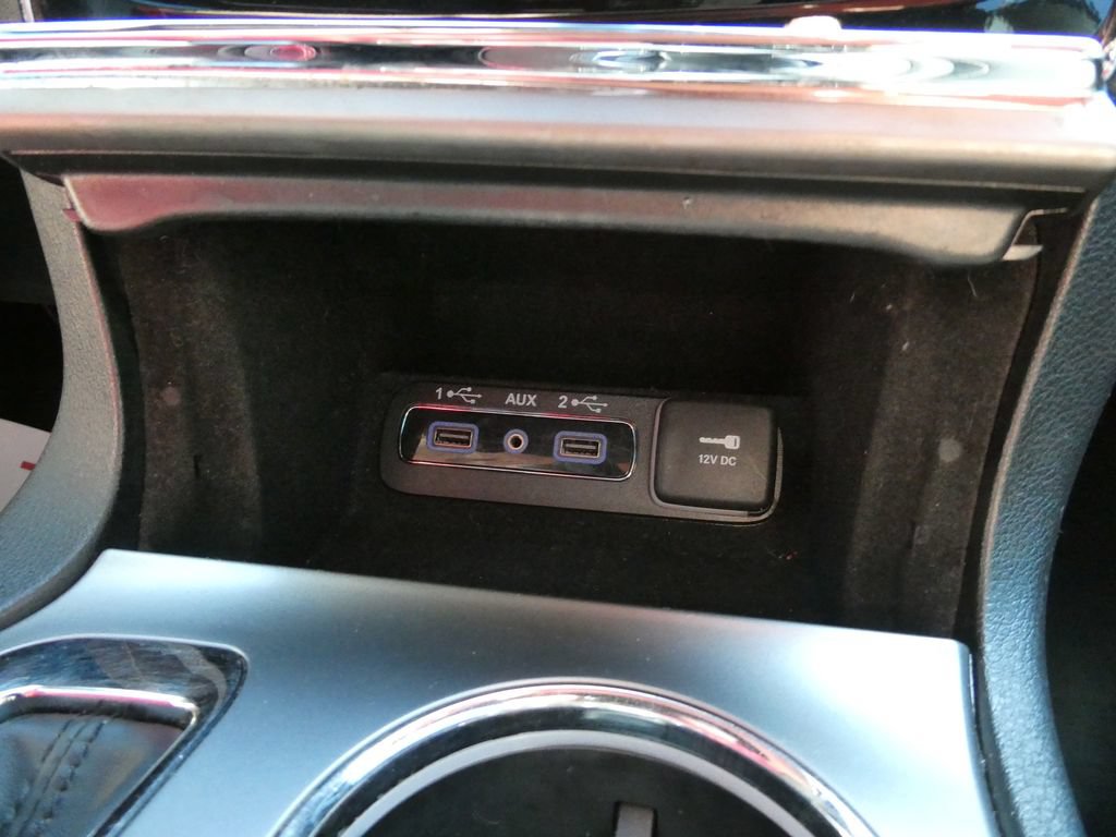 Used 2020 Jeep Grand Cherokee Altitude AWD/4WD image 27