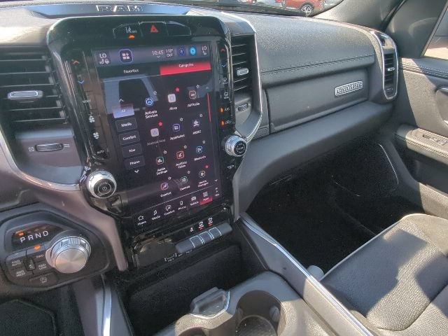 Used 2026 RAM 1500 Laramie AWD/4WD image 17
