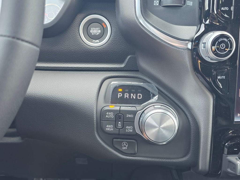 New 2026 RAM 1500 Laramie w/ Night Edition AWD/4WD image 18