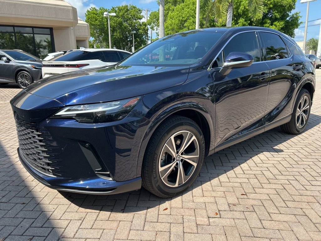 Used 2025 Lexus RX 350 FWD w/ Technology Package image 7