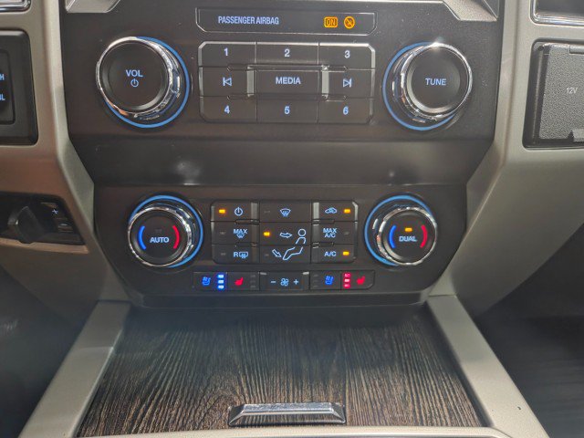 Used 2020 Ford F250 Lariat w/ Lariat Value Package AWD/4WD image 56