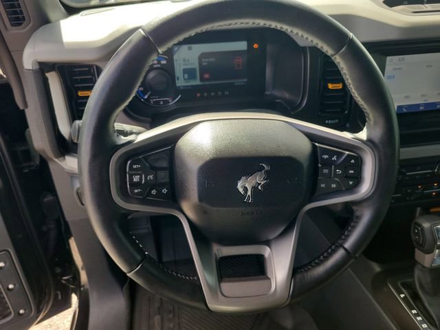 Used 2022 Ford Bronco Badlands w/ Sasquatch Package image 17