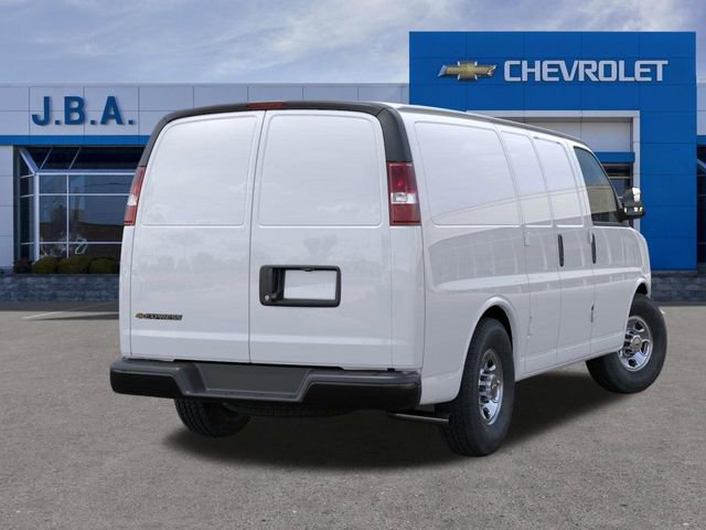 New 2026 Chevrolet Express 2500 w/ Driver Convenience Package RWD image 4