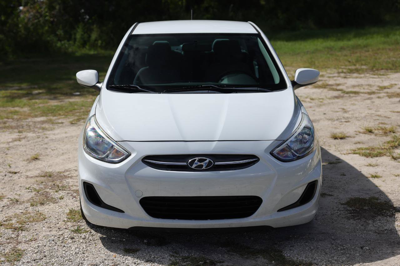 Used 2017 Hyundai Accent SE FWD image 19