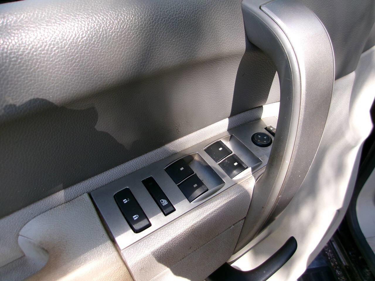 Used 2012 GMC Sierra 1500 SLE w/ Power Tech Package RWD image 7